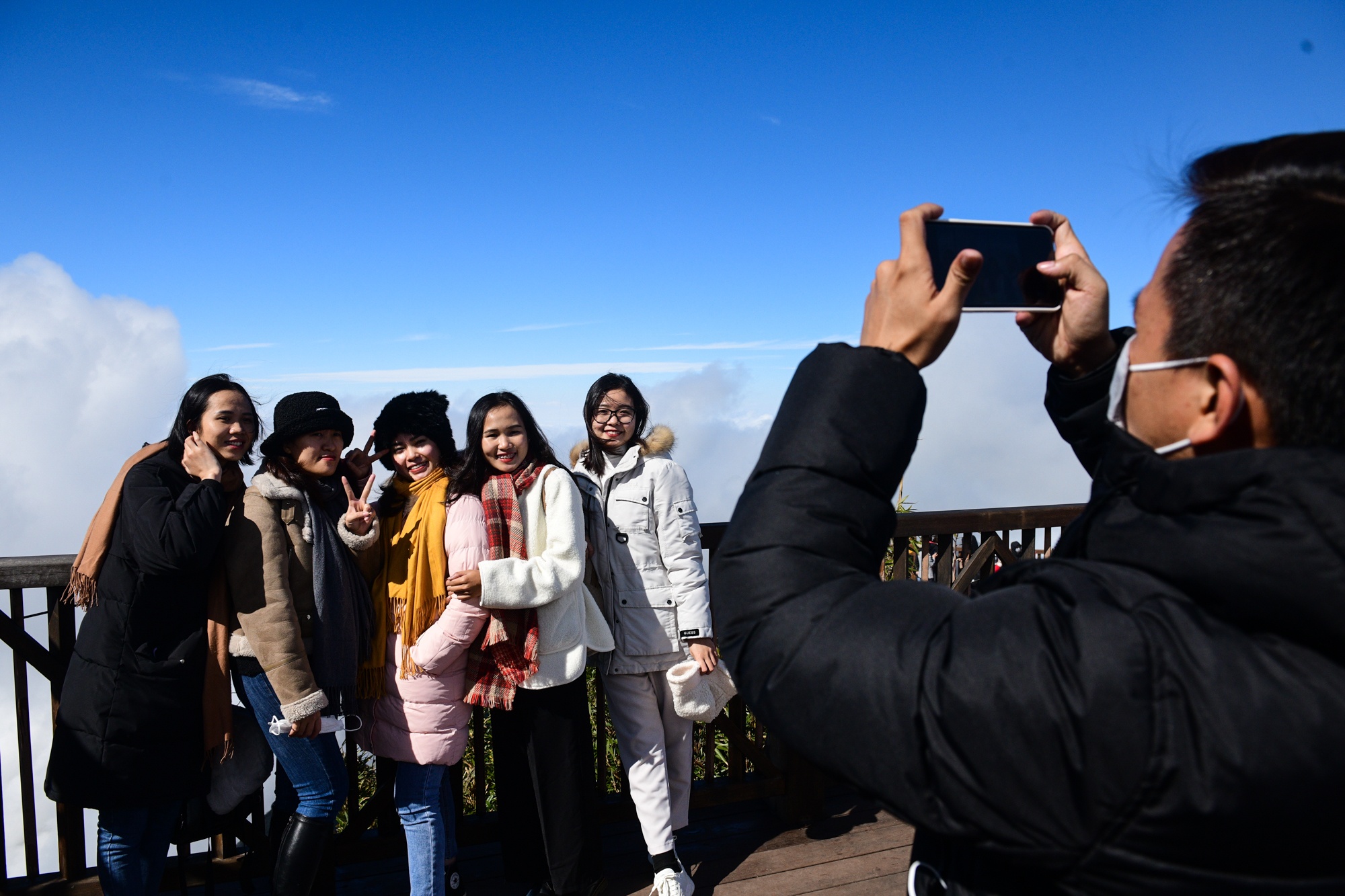 Du khach do ve Sa Pa choi Tet Duong lich anh 8