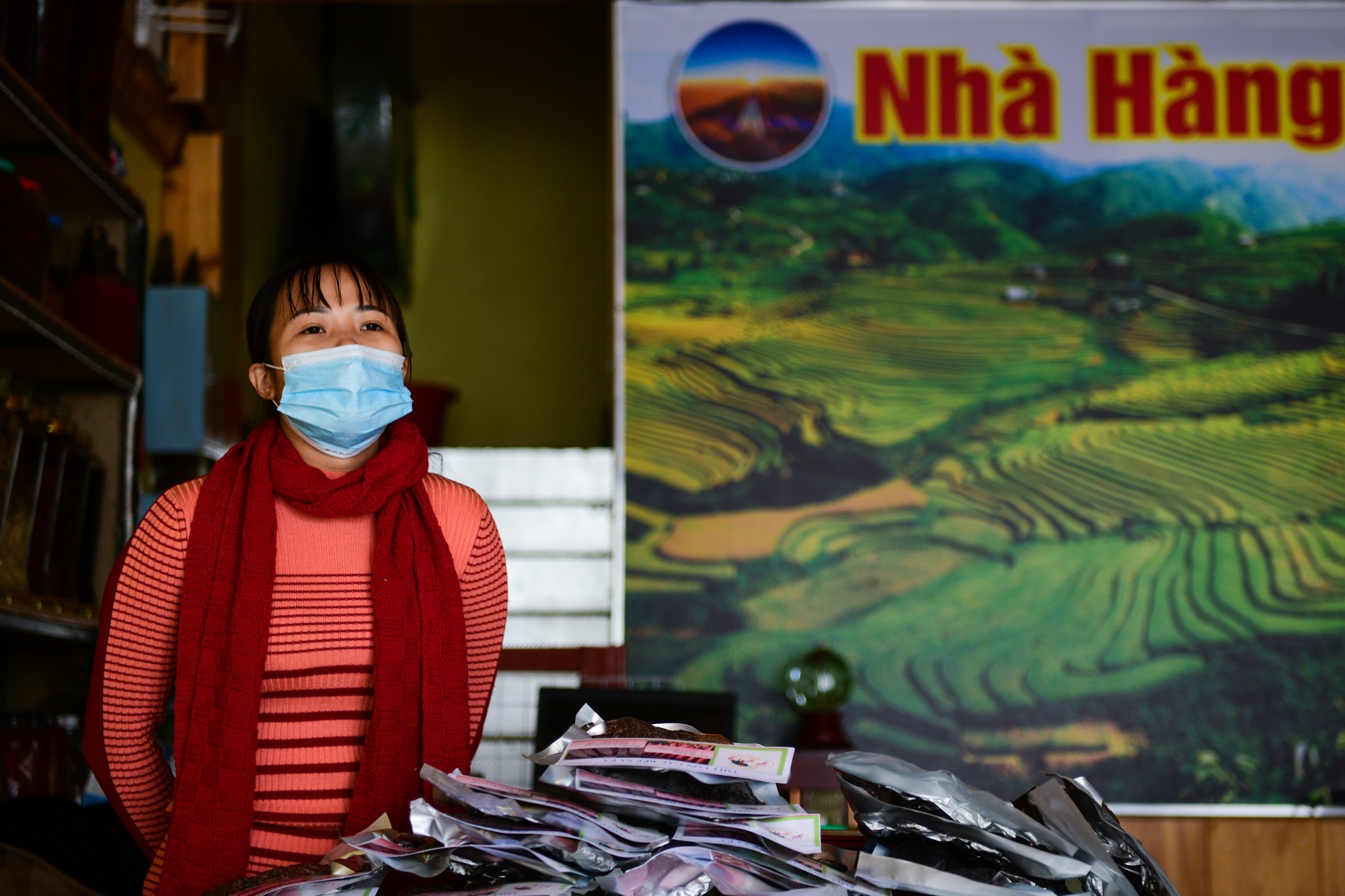 Hang loat mat bang trung tam Sa Pa treo bien cho thue, ban nha hinh anh