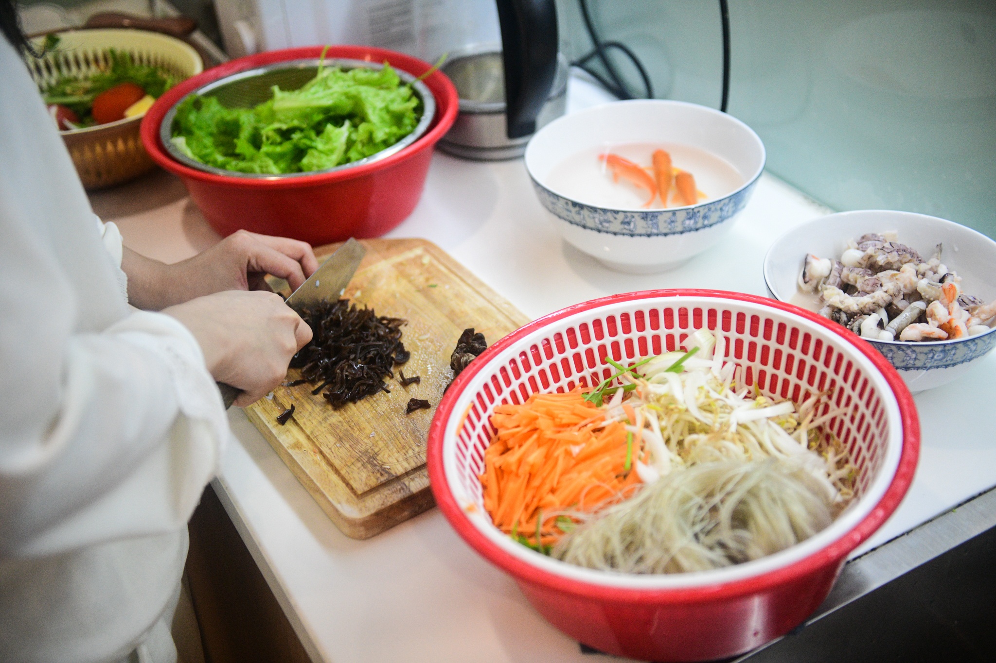 vo chong tre sam Tet,  Tet Nguyen dan,  mua sam dip Tet anh 7