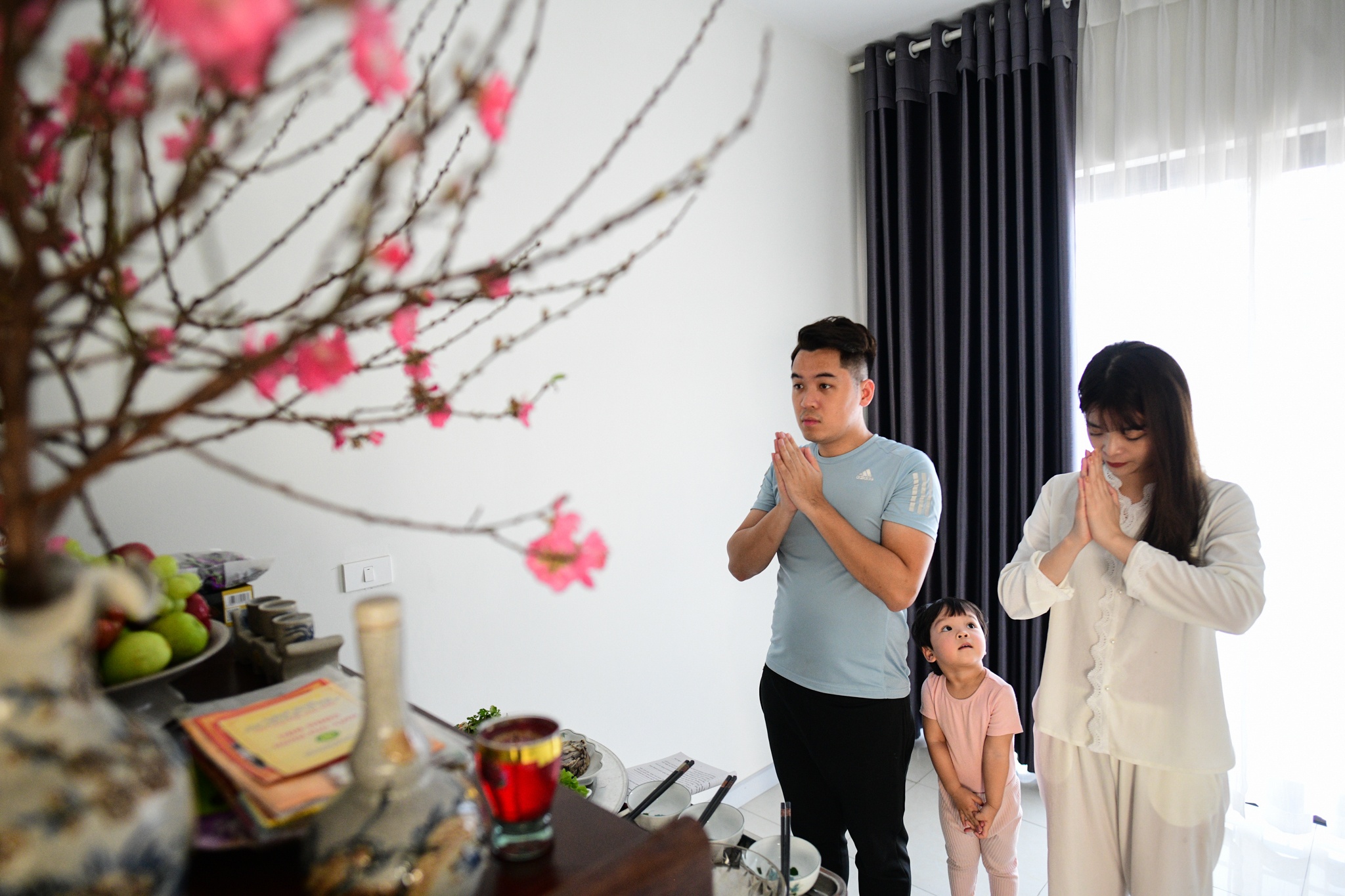 vo chong tre sam Tet,  Tet Nguyen dan,  mua sam dip Tet anh 13