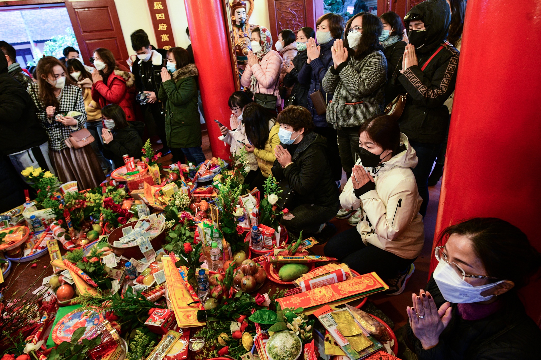 Phu Tay Ho dong nguoi cau tai loc hinh anh