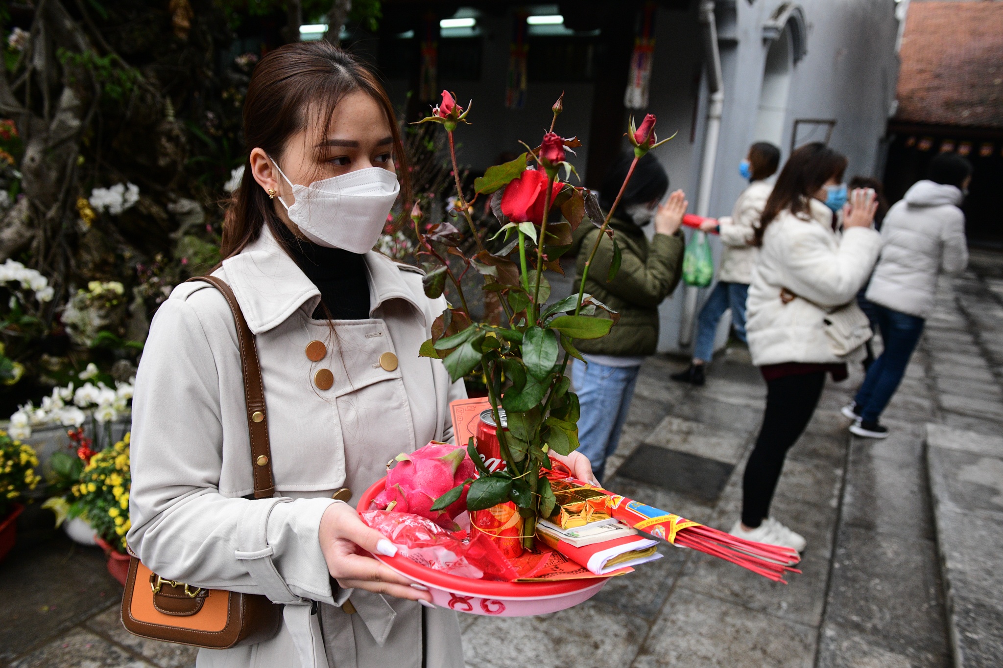 chang trai Han Quoc den chua Ha cau duyen anh 3