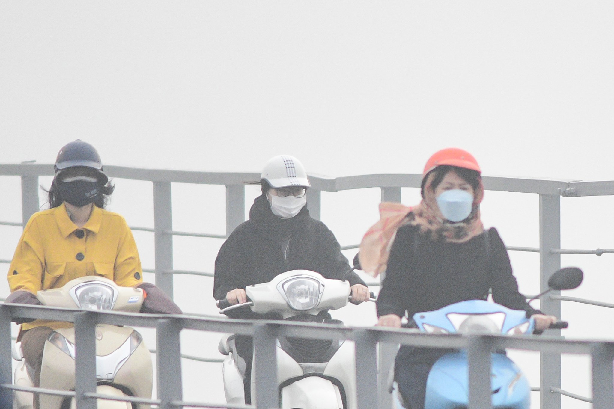 Ha Noi mo mit khi chat luong khong khi o nhom kem nhat the gioi hinh anh