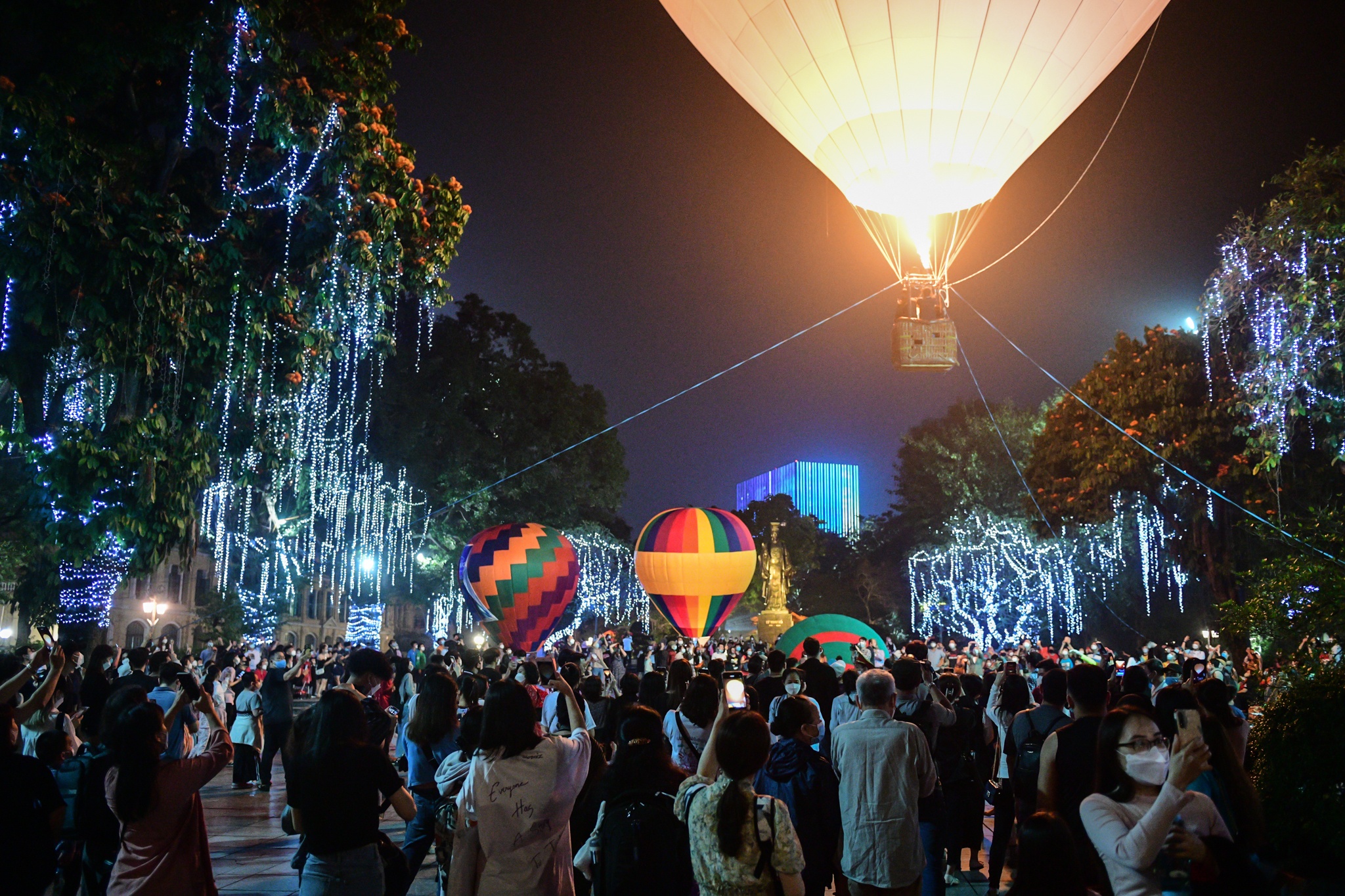 pho di bo Ha Noi dong duc anh 1
