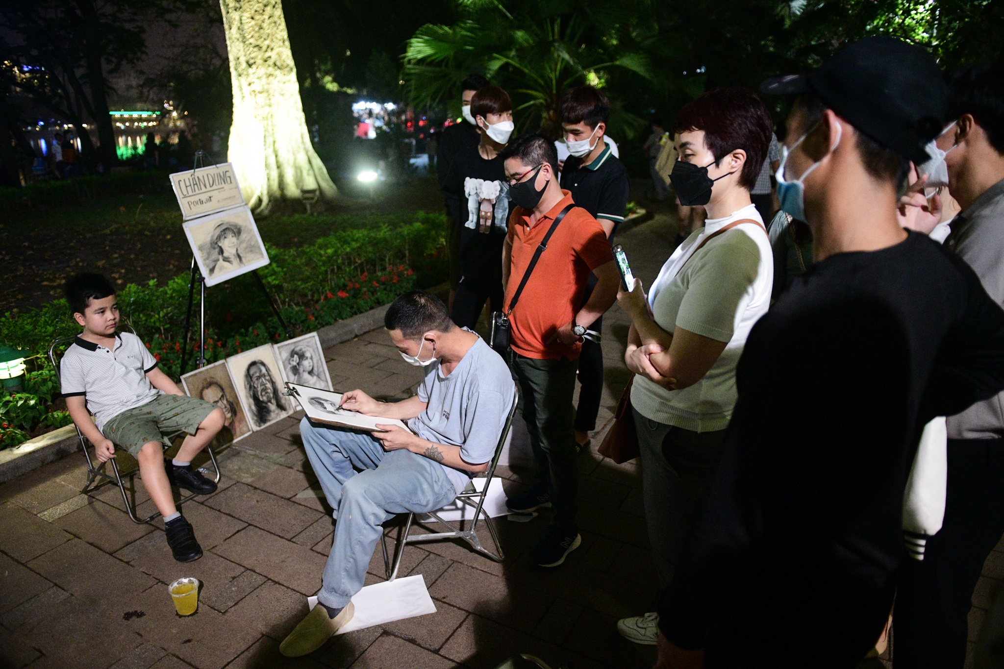 pho di bo Ha Noi dong duc anh 10