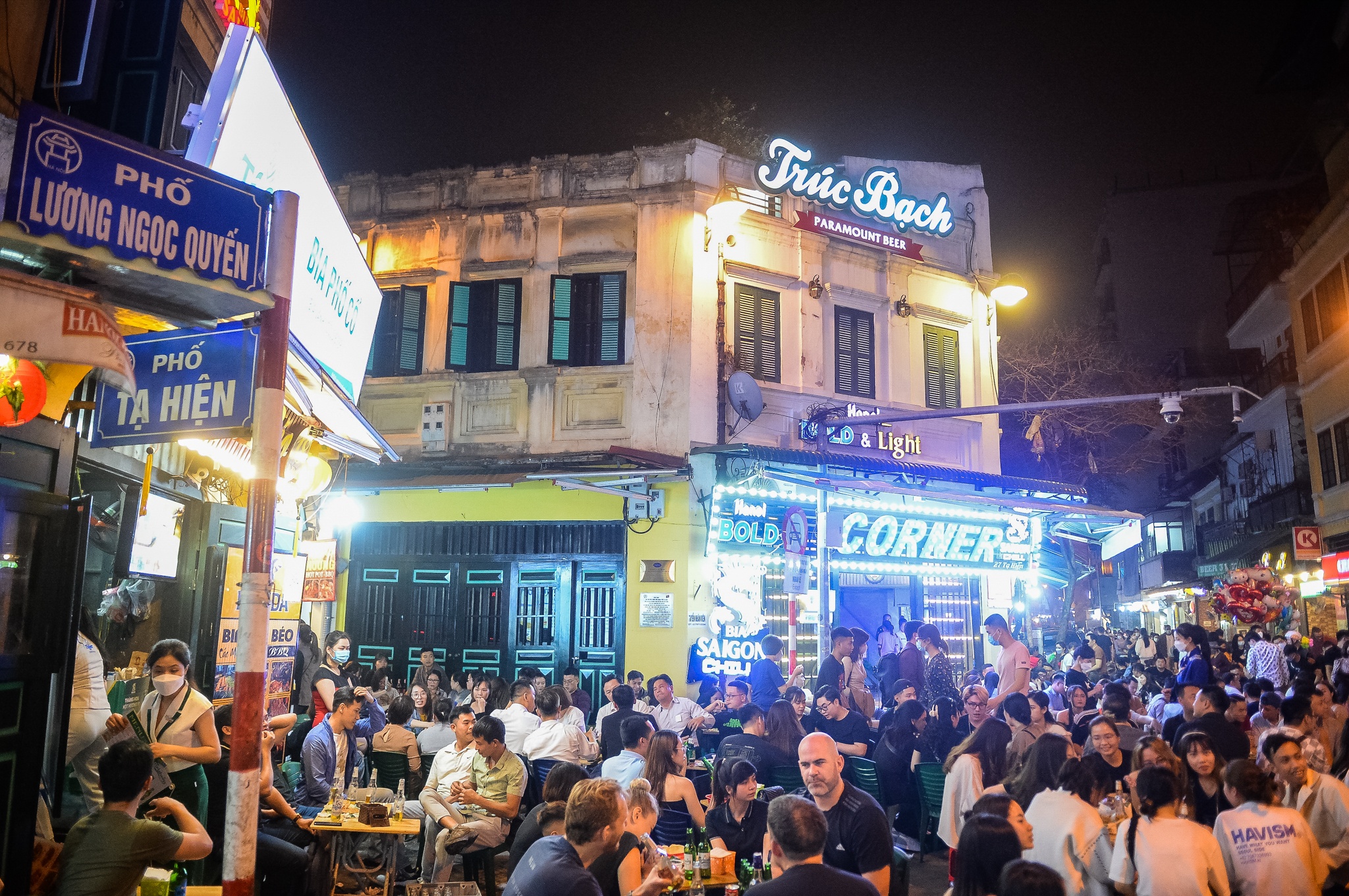 pho di bo Ha Noi dong duc anh 7