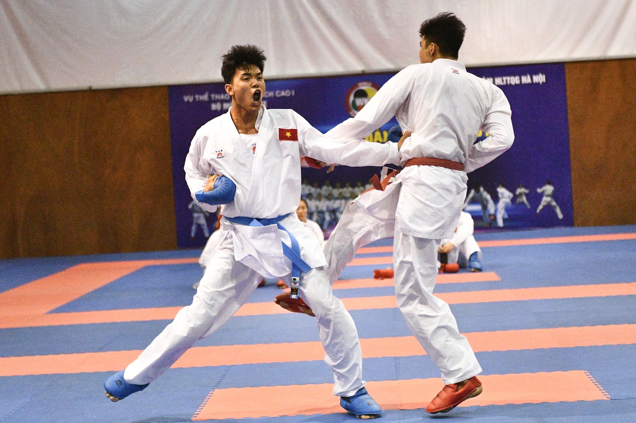 tap luyen cho SeaGames,  thi dau the thao anh 8