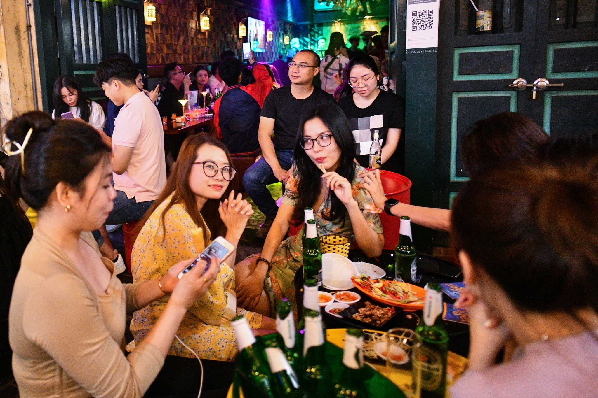 nghi le 1/5,  diem vui choi Ha Noi,  Ha Noi ve dem anh 7