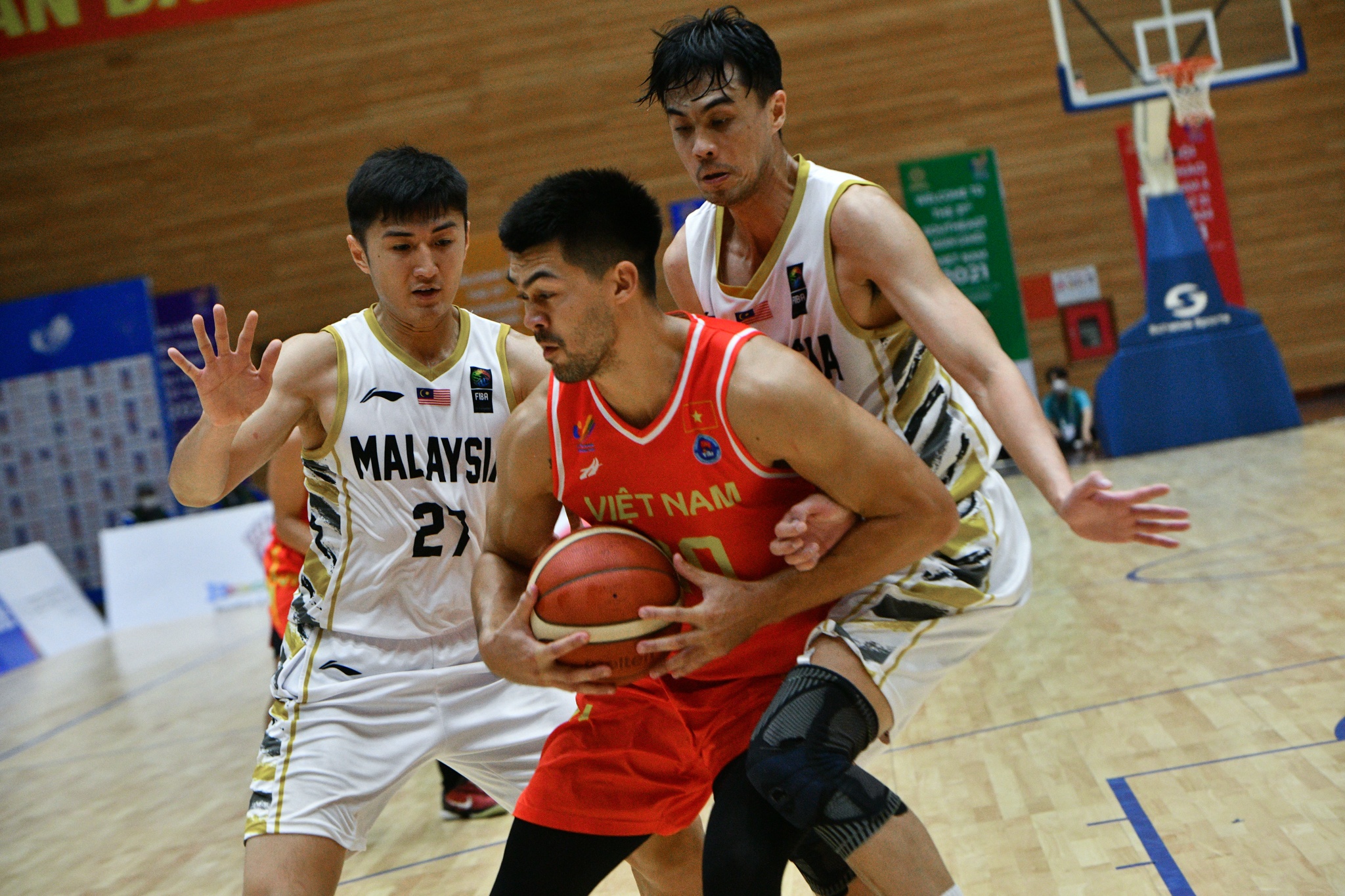 the thao Viet Nam,  cau thu bong ro,  Chris Dierker anh 5