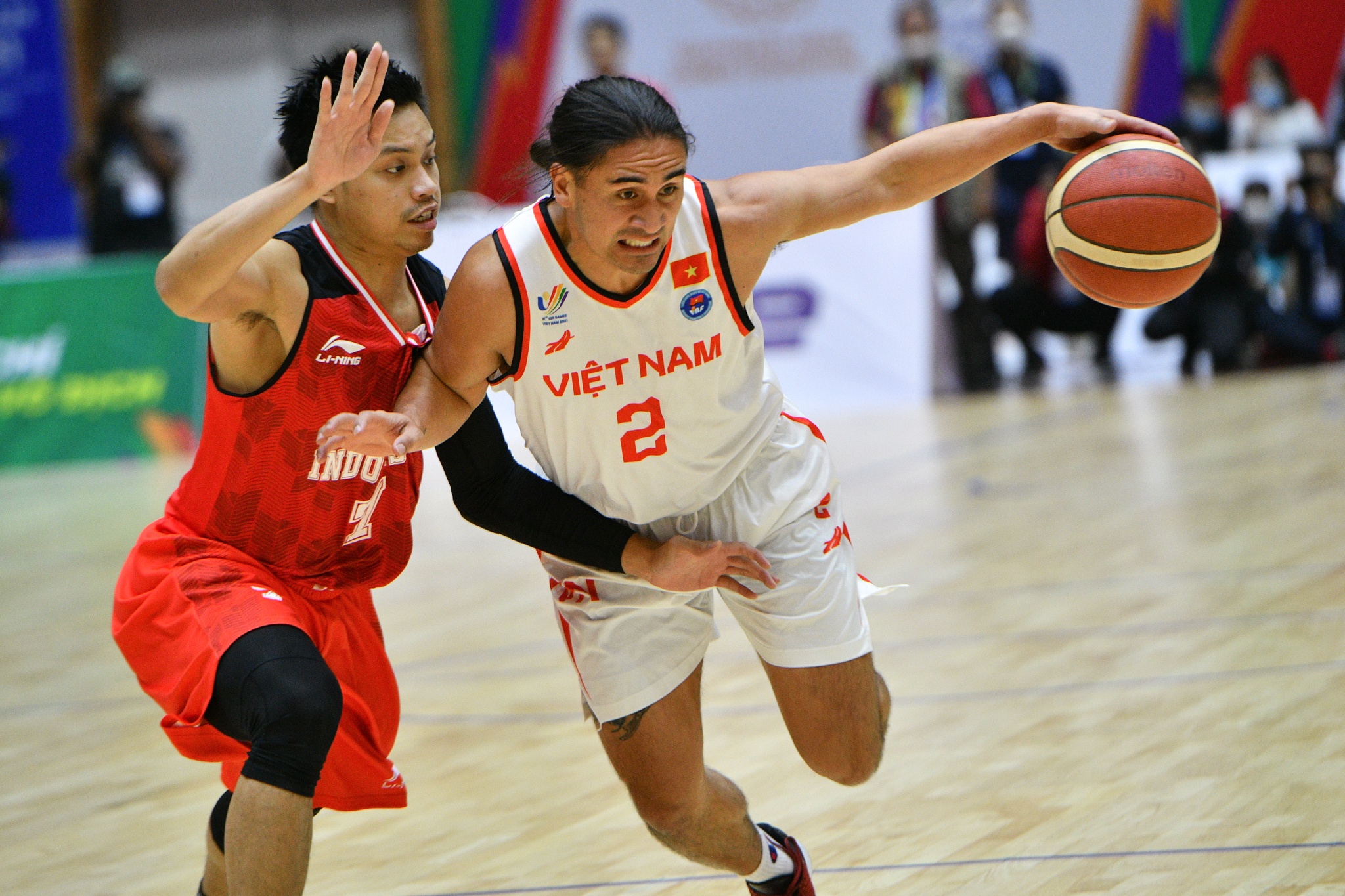 Dierker,  cau thu Tran Dang Khoa,  thi dau bong ro anh 10