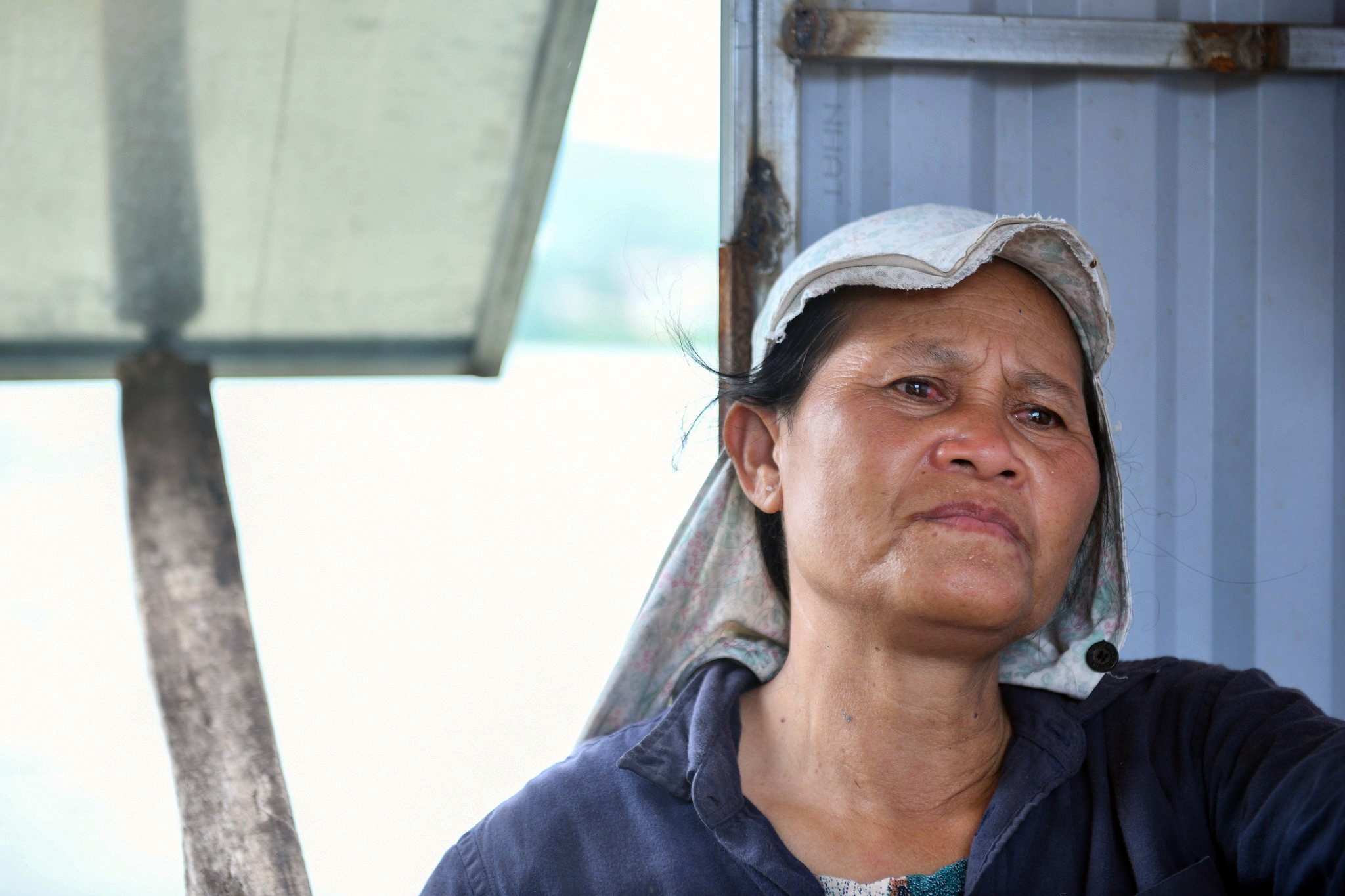 Dan nom nop lo tai san 'doi non ra di' khi thuy dien Hoa Binh xa lu anh 4