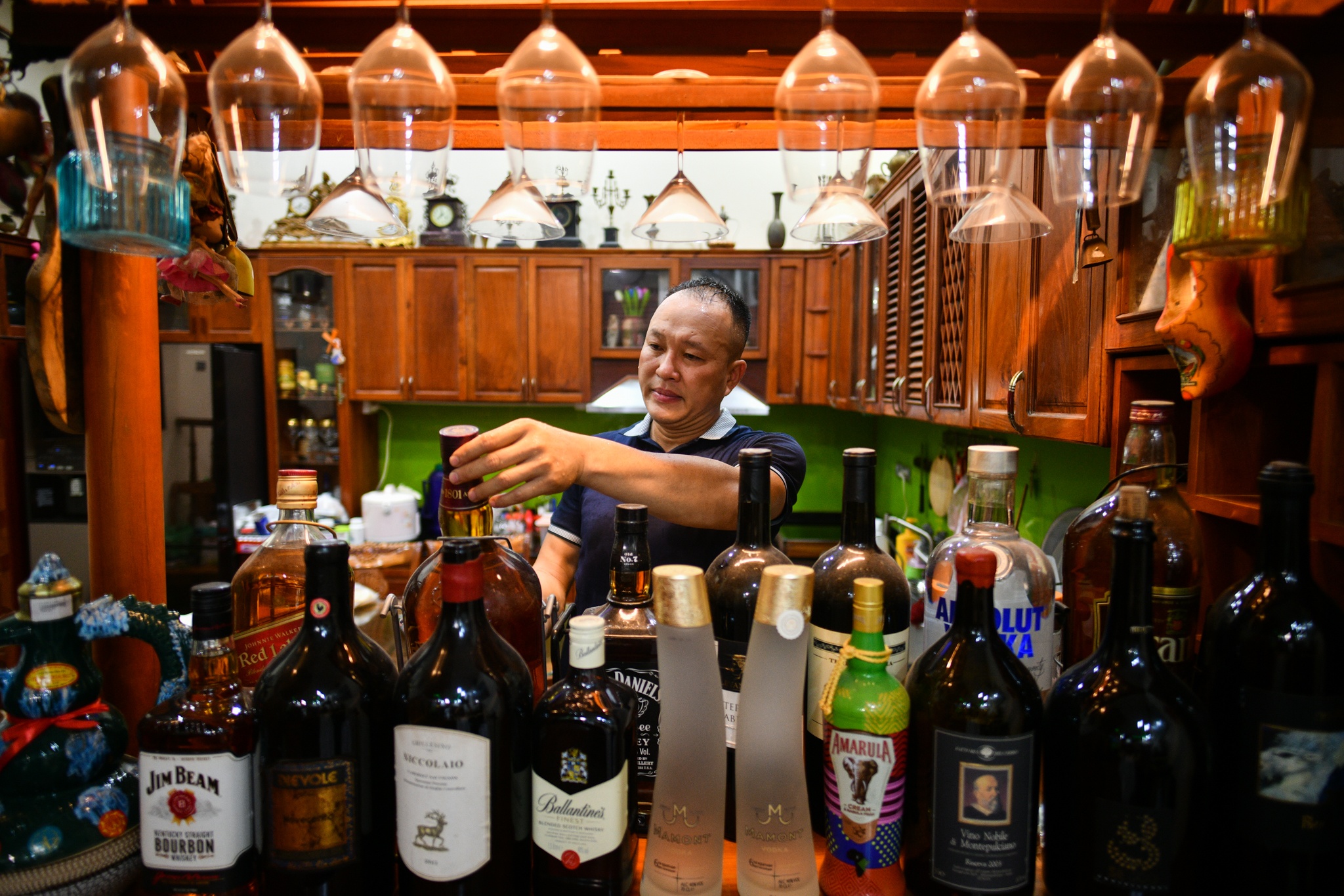 huong dan vien du lich,  du lich quoc te,  bay quoc te anh 15