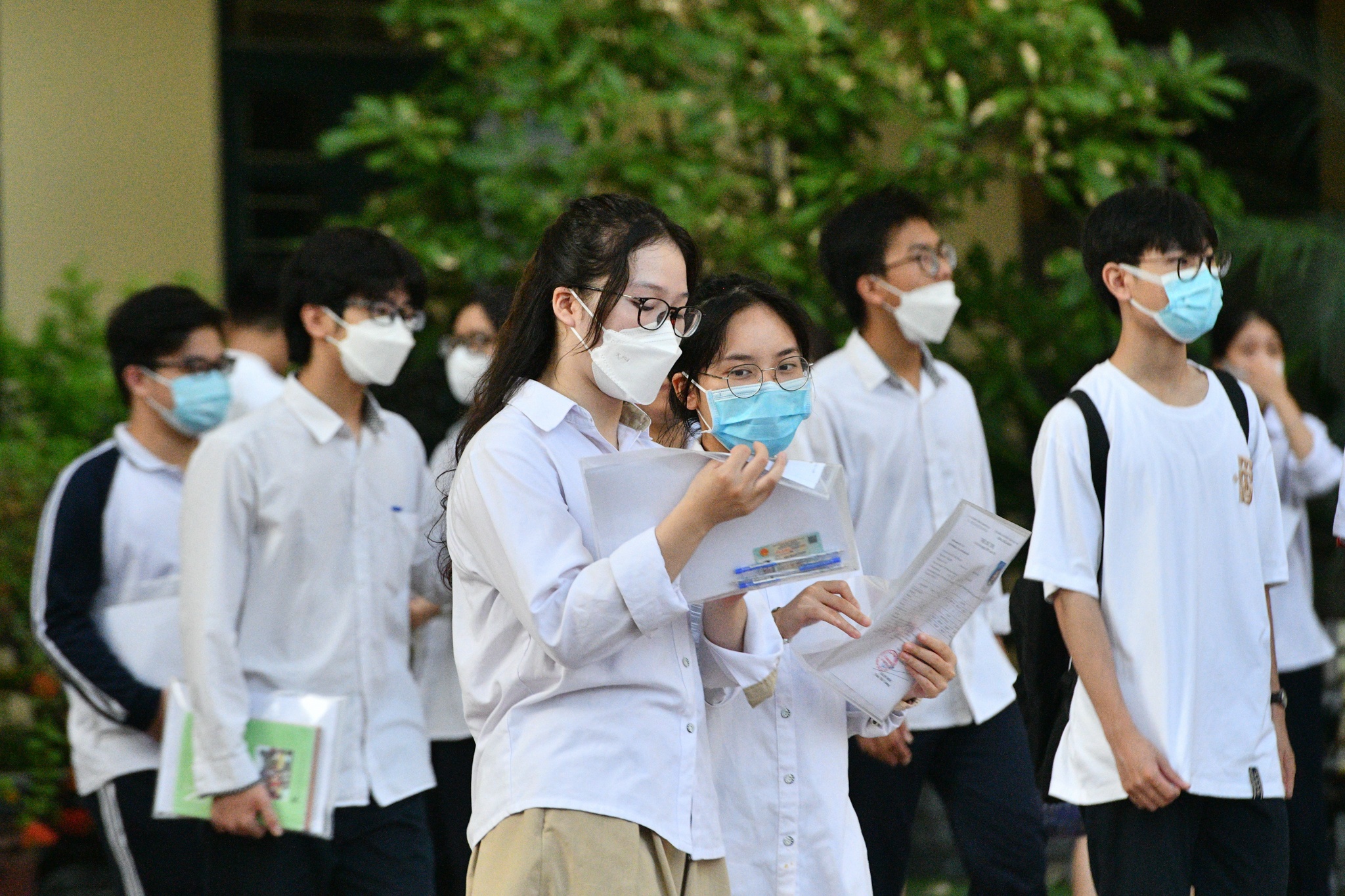 thi tot nghiep THPT,  mon thi Ngu Van anh 8