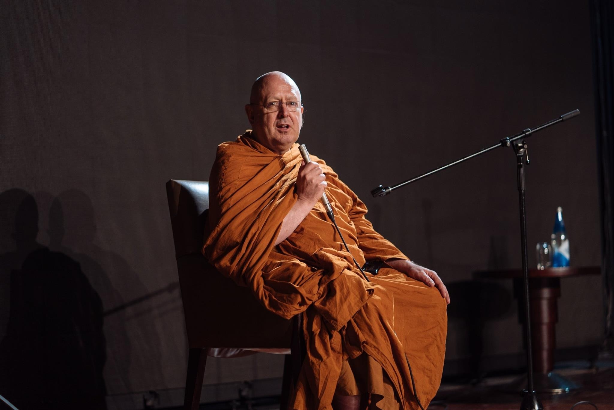 Ajahn Brahm anh 1