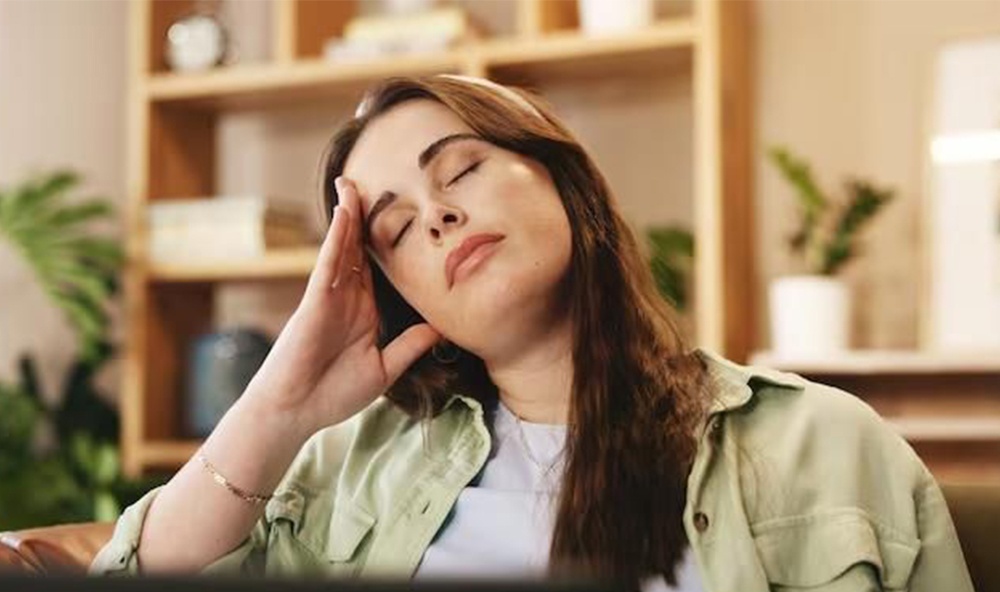 lang nghe chinh minh anh 1