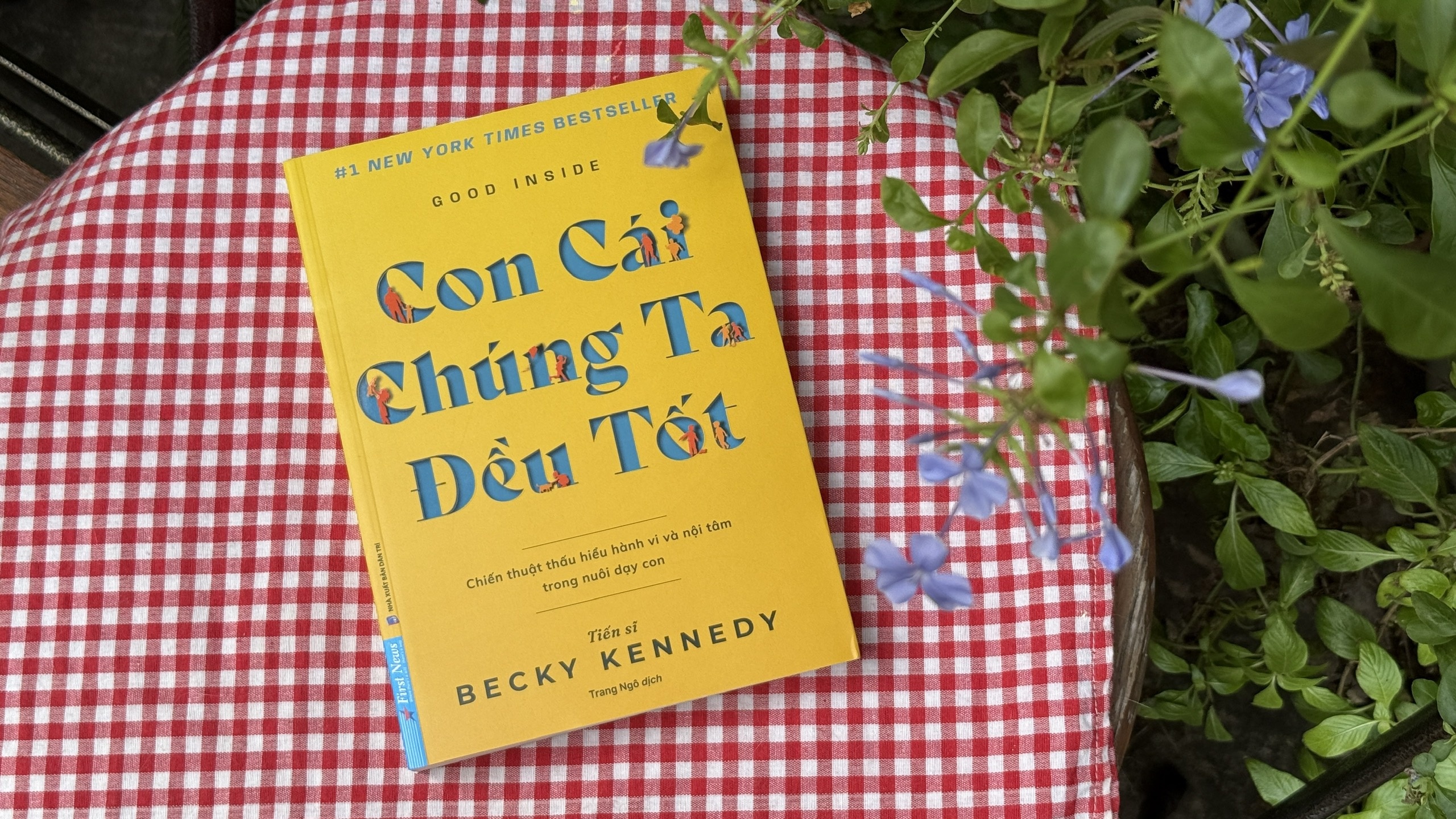 Becky Kennedy anh 1