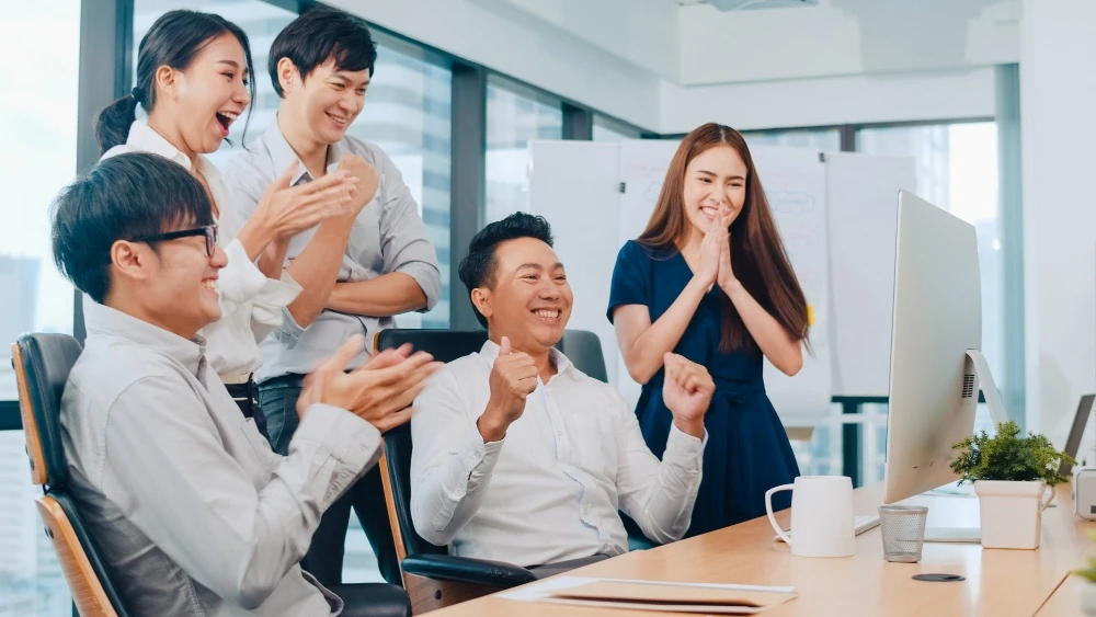 Kỹ năng làm việc với con người luôn là lợi thế cạnh tranh