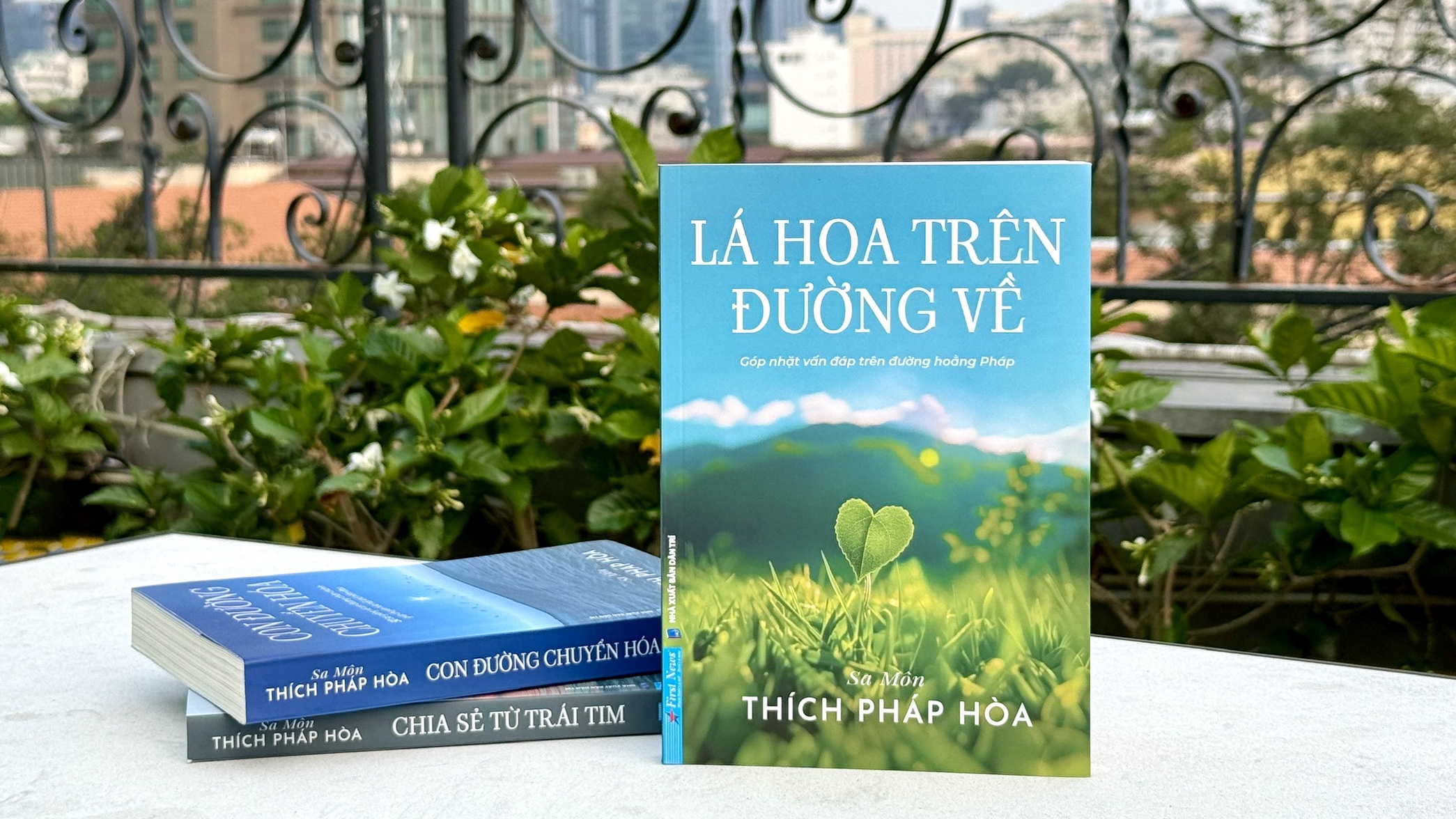 Th&iacute;ch Ph&aacute;p H&ograve;a ảnh 1