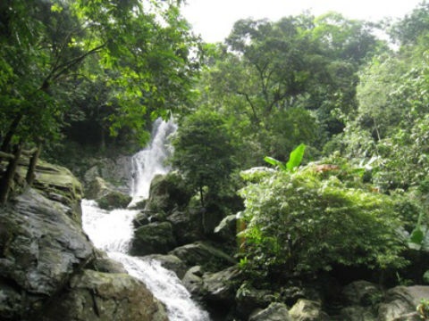 5 diem du lich quanh Ha Noi 'ngon, bo, re' dip 2/9 hinh anh