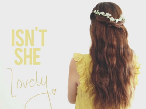 Toc tet hoa nhi dep diu dang cho mua thu hinh anh