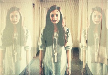 Hot girl Viet do ve ma quai hinh anh