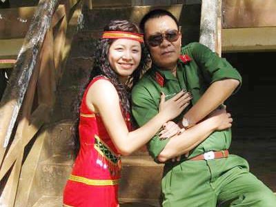 Anh hai huoc ve MC Lai Van Sam hinh anh