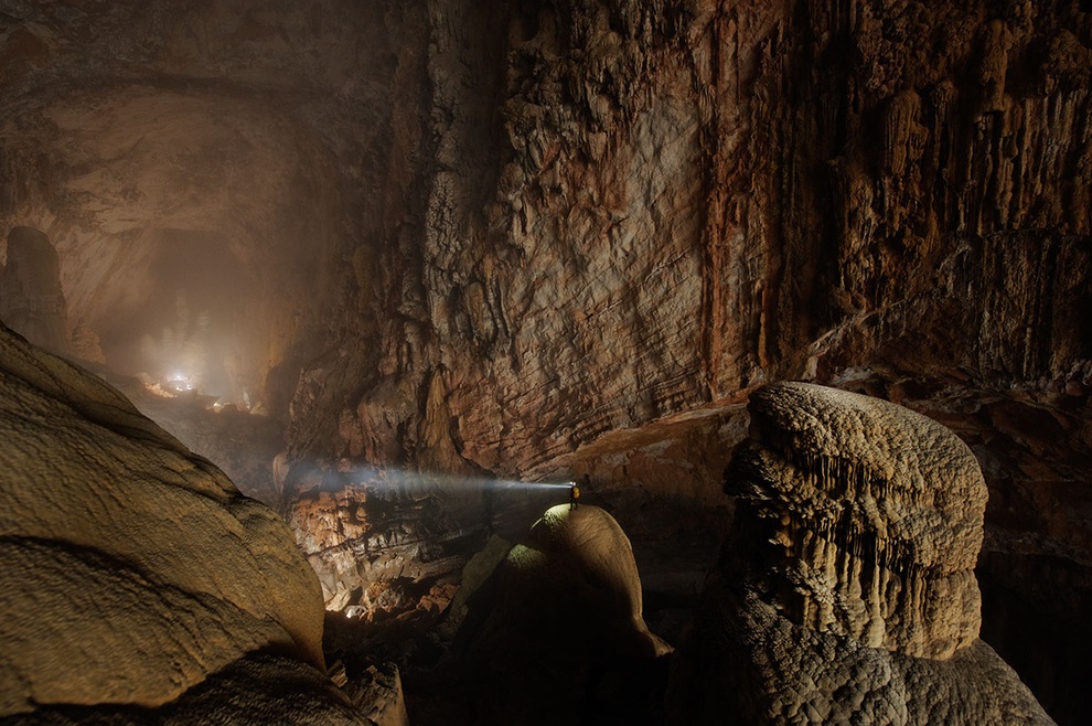 Hang Son Doong lot top 27 noi phai den mot lan trong doi hinh anh