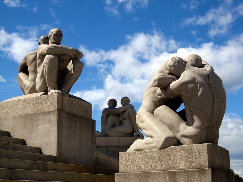 Cong vien dieu khac lon nhat the gioi o Na Uy hinh anh