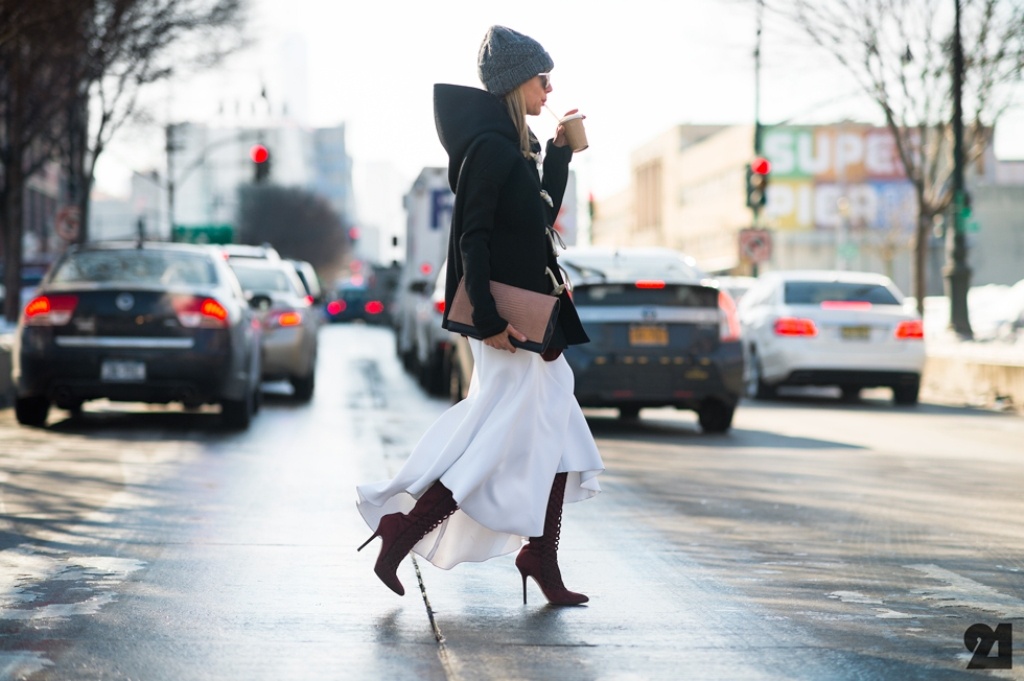 Gam mau den - trang phu song duong pho New York hinh anh