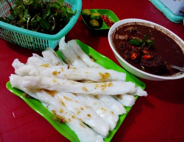 Thuong thuc dac san 25.000 dong giua long Ha Noi hinh anh