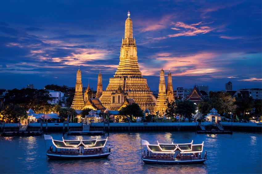 20. Bangkok, Thái Lan  Bất ổn chính trị đã góp phần làm giảm sức hút của du khách với thủ đô và đồng thời là  thành phố lớn nhất Thái Lan này. Tuy vậy, vẫn có nhiều trải nghiệm thú vị cho du khách quốc tế khi đến đây, như tham quan các cung điện, đền đài hoặc thưởng thức ẩm thực đặc sắc của địa phương.