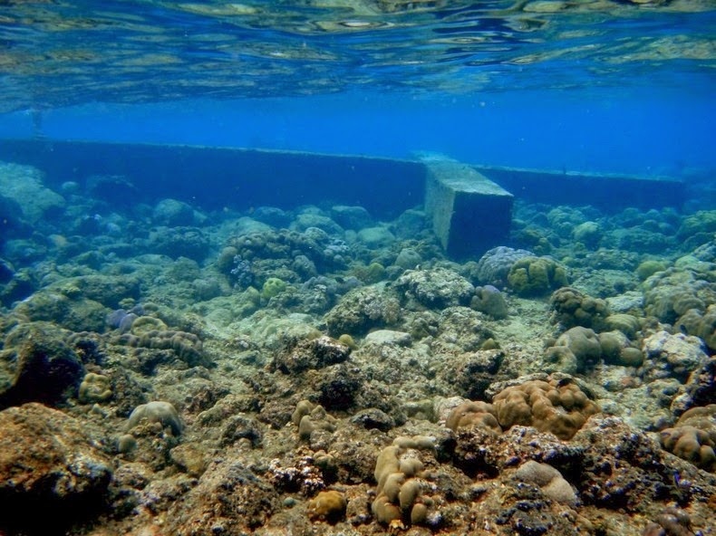 Ngày nay, tất cả những gì còn sót lại của thị trấn già cỗi Catarman là những tàn tích của một nhà thờ cổ Tây Ban Nha, San Roque, một tu viện và một tháp chuông. 