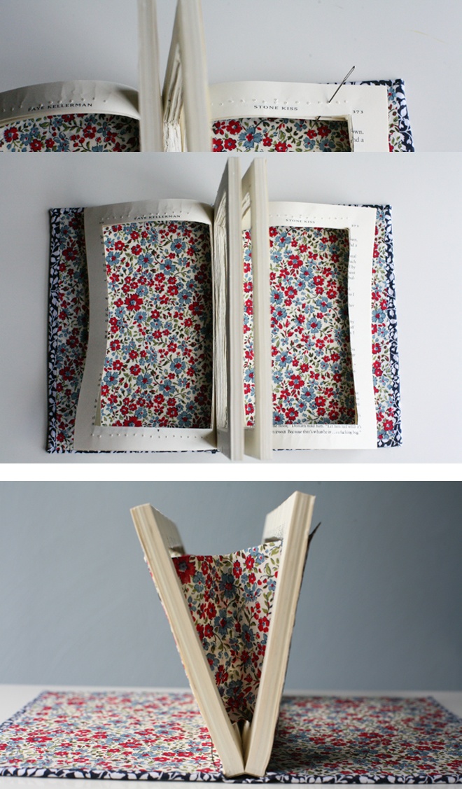 Dùng kim bản to đụt lỗ phần sách đã cắt như hình minh họa, sau đó nhét miếng vải nối vào và khâu dính lại. Làm tương tự với phần còn lại của chiếc clutch. 