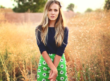 Hoa tiet hoa cuc nuc long gioi tre hinh anh