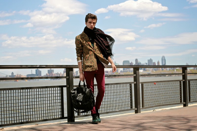Khong cao to, mac van chat nhu fashionista Paris hinh anh