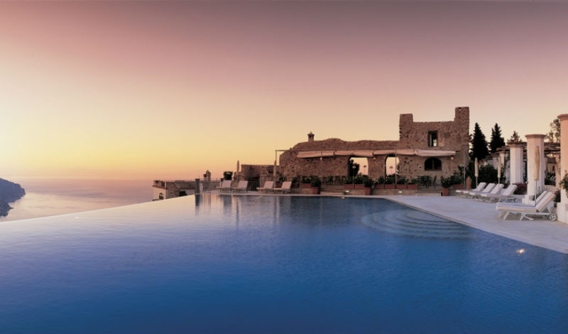 16 be boi tuyet voi nhat hanh tinh hinh anh