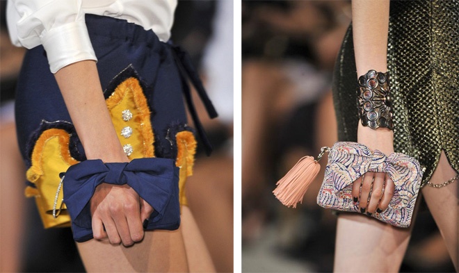 Những kiểu clutch đeo tay của Alexis Mabille và Michelle Smith tuy rất khác biệt nhưng vẫn có thể giúp bạn nổi bật giữa chốn đông người mà không quá dị thường.