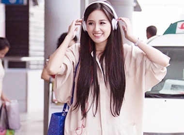 Hoc lom cach dien vay so mi sanh dieu cua sao Viet hinh anh