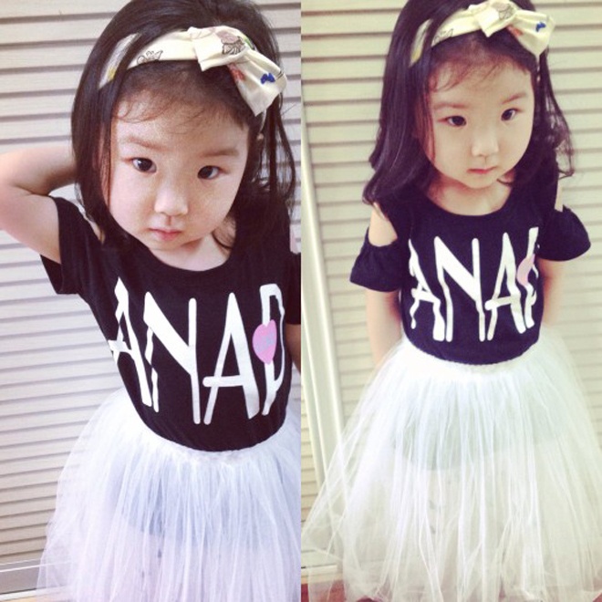 Váy xòe bằng voan, chiffon xếp tầng cũng được cô bé mắt hí rất yêu thích.