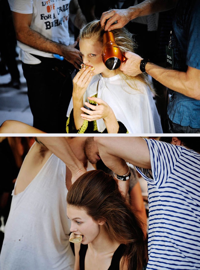 Vì phải dậy sớm để chuẩn bị cho show diễn, nên hầu hết người mẫu đều tận dụng thời gian làm tóc để lót dạ bằng các loại thức ăn nhanh nghèo dinh dưỡng.