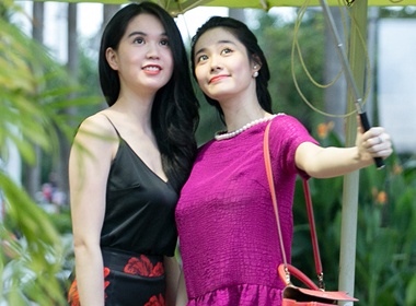 Ngoc Trinh nhai phong cach thien than noi y Miranda Kerr hinh anh