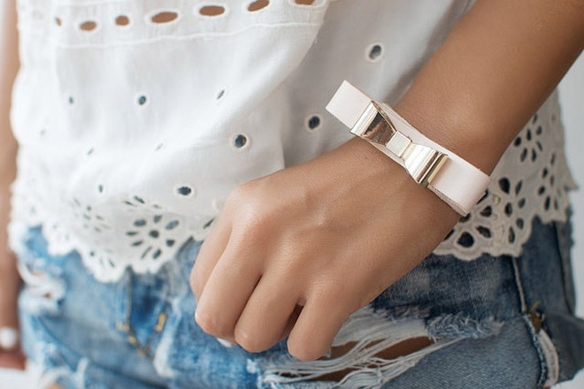 8 buoc don gian de so huu vong da deo tay nu tinh hinh anh