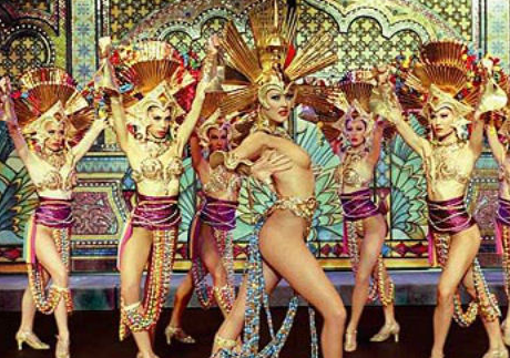 5 khu pho den do noi tieng the gioi hinh anh