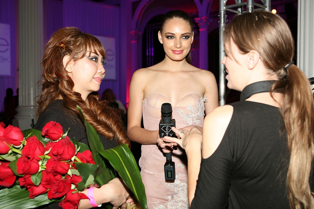 Chị là nhà thiết kế gốc Việt hiếm hoi được giới truyền thông Mỹ thường xuyên phỏng vấn.