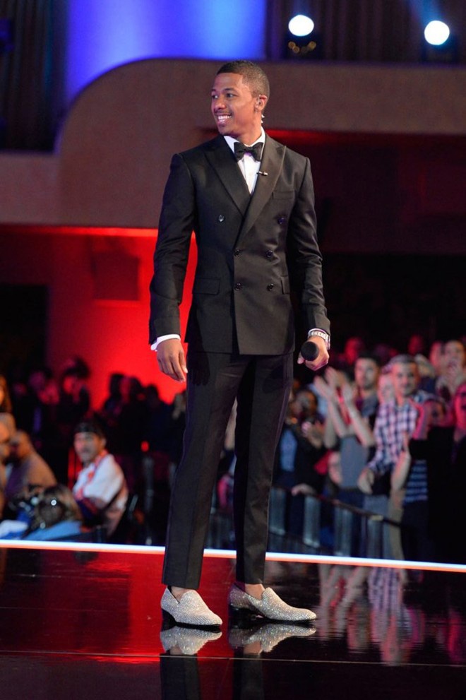 Cùng bảng xếp hạng giày hạng sang giá 2 triệu đô (khoảng <abbr class=