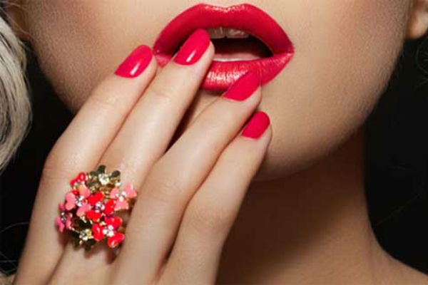 8 gam mau nail dep, sang trong cho mua dong hinh anh