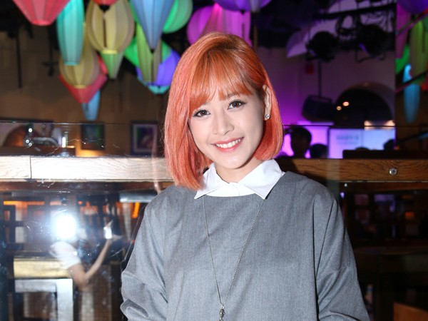 Loat toc mai bang giup an gian tuoi cua sao hinh anh