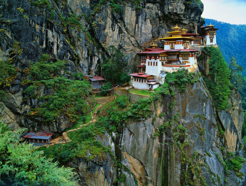 7. Paro Taktsang, Bhutan: Được biết đến là 