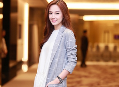 Truy tim hoa tiet khien sao Viet phat cuong hinh anh