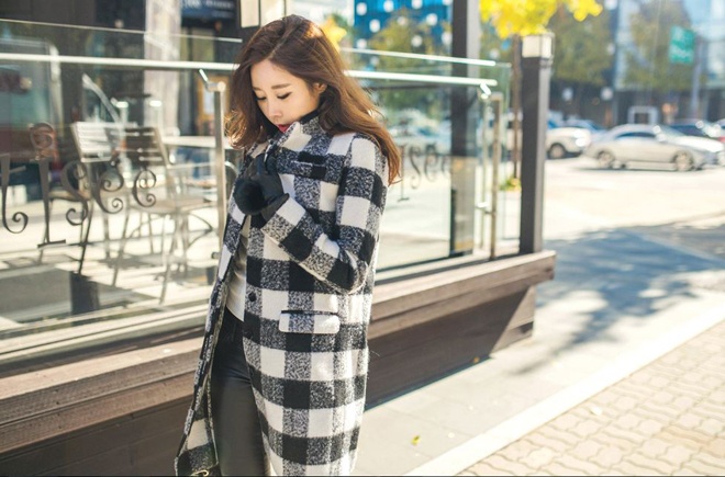 Chon ao khoac dong sanh dieu nhu cac fashionista Han Quoc hinh anh